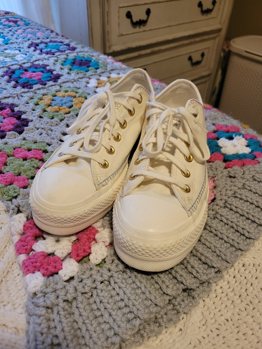 Converse Low Top White Canvas Sneakers with Gold Eyelets